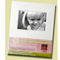 Bazzill Basics Large Magnetic Photo Frame - 4 x 6 - White