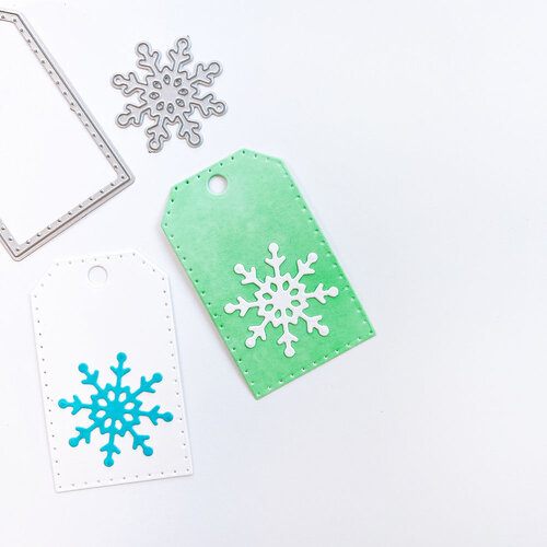 Tailored Tag Snowflake Card — P.S. Paper Crafts