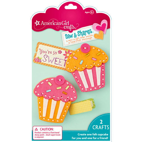 EK Success - American Girl Crafts - Sew and Shares Collection - Fabric Craft Kit - Cupcakes