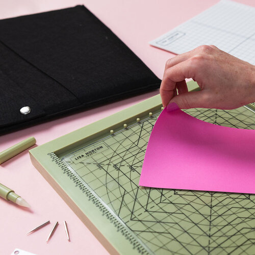 Lisa Horton Crafts - Ulti-Mate2 Plus - Ulti-Mate2 and Tacky Mat Bundle Lisa Horton Crafts - Ulti-Mate2 Plus - Ulti-Mate2 and Tacky Mat Bundle