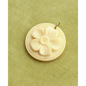 Making Memories - Vintage Groove Collection - Jewelry Pendant - Raised Flower