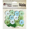 Petaloo - Darjeeling Collection - Floral Embellishments - Mini Daisies with Leaves - Cottage Blue