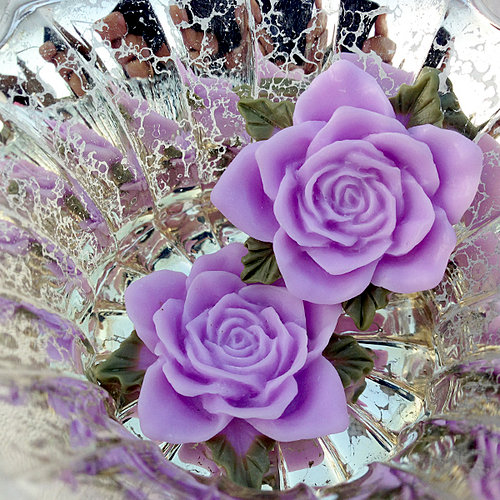 Marion Smith Designs - Junque and Gems Collection - Resin Roses - Lavender