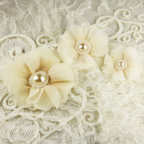 Prima - Millinery Collection - Fabric Flower Embellishments - Oatmeal
