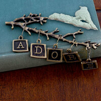 Prima - Trinkets - Metal Embellishments - Adore