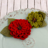 Prima - Cascade Collection - Fabric Flower Embellishments - Holiday
