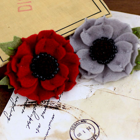 Prima - Encore Collection - Fabric Flower Embellishments - Tartan
