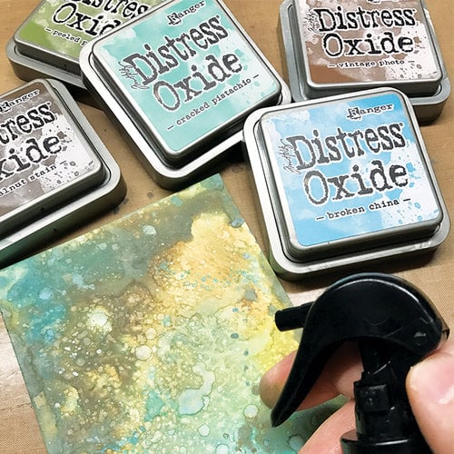 Tim Holtz Distress Oxide and Dauber Kit  Ink pads, Distress oxide ink,  Distress oxides