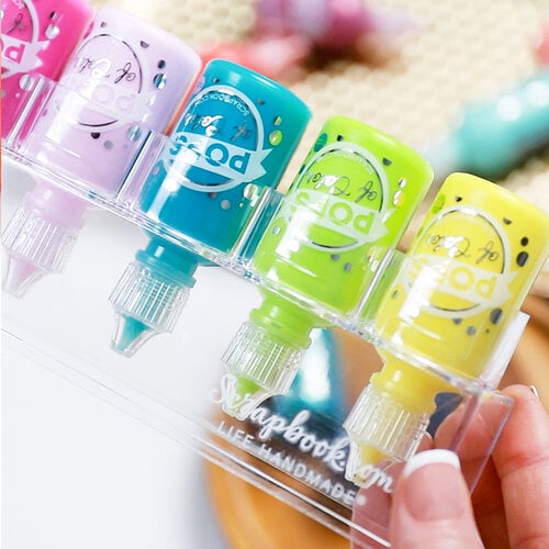 Scrapbook.com - Pops of Color - Gloss - Key Lime - 1oz Scrapbook.com - Pops of Color - Gloss - Key Lime - 1oz