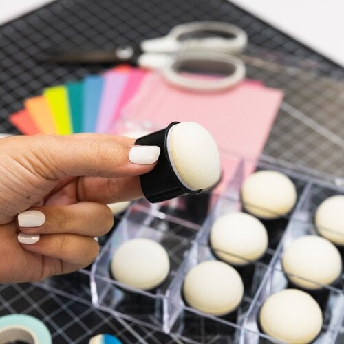Scrapbook.com - Jumbo Sponge Dauber Storage Box Scrapbook.com - Jumbo Sponge Dauber Storage Box