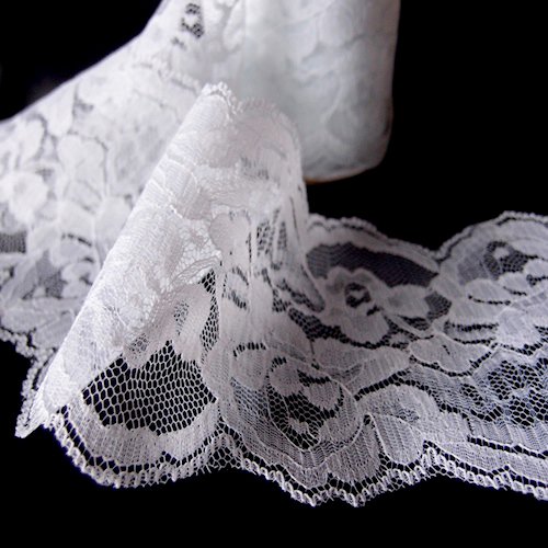 SRM Press - White Lace - 4 Inches Wide - 10 Yards