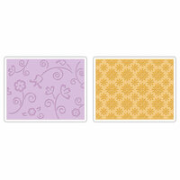 Sizzix - Textured Impressions - It's a Wrap Collection - Embossing Folders - Flower and Wreath Set