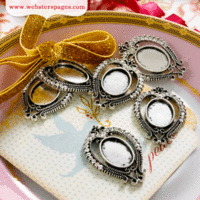 Websters Pages - A Christmas Story Collection - Perfect Bulks - Charms - Metal Embellishments - Jeweled Frame